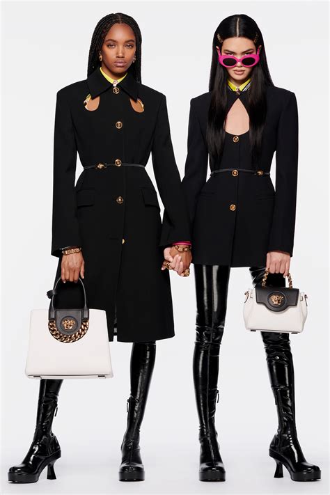 versace pre-fall 2022|versace pre fall 2022 collection.